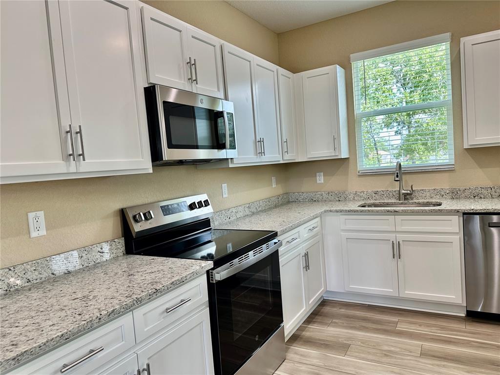13075 House Finch Road Weeki Wachee, FL 34614 - Photo 20 of 69