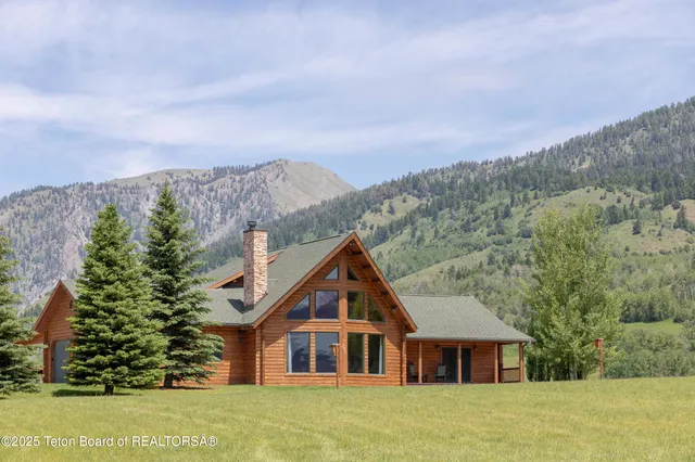 $2,588,889 | 615 Noble Lane, Bedford, WY 83112