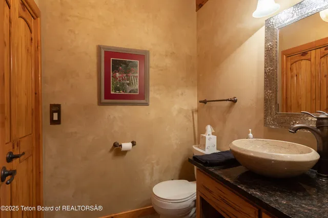 $2,588,889 | 615 Noble Lane, Bedford, WY 83112