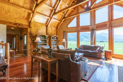 $2,588,889 | 615 Noble Lane, Bedford, WY 83112