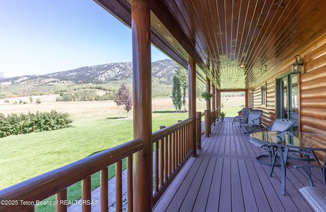 $2,588,889 | 615 Noble Lane, Bedford, WY 83112
