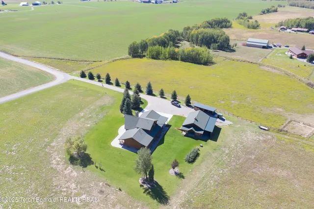 $2,588,889 | 615 Noble Lane, Bedford, WY 83112