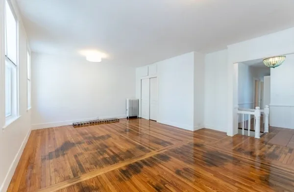 $4,650 | 859 East Broadway, Unit 2, Boston, MA 02127