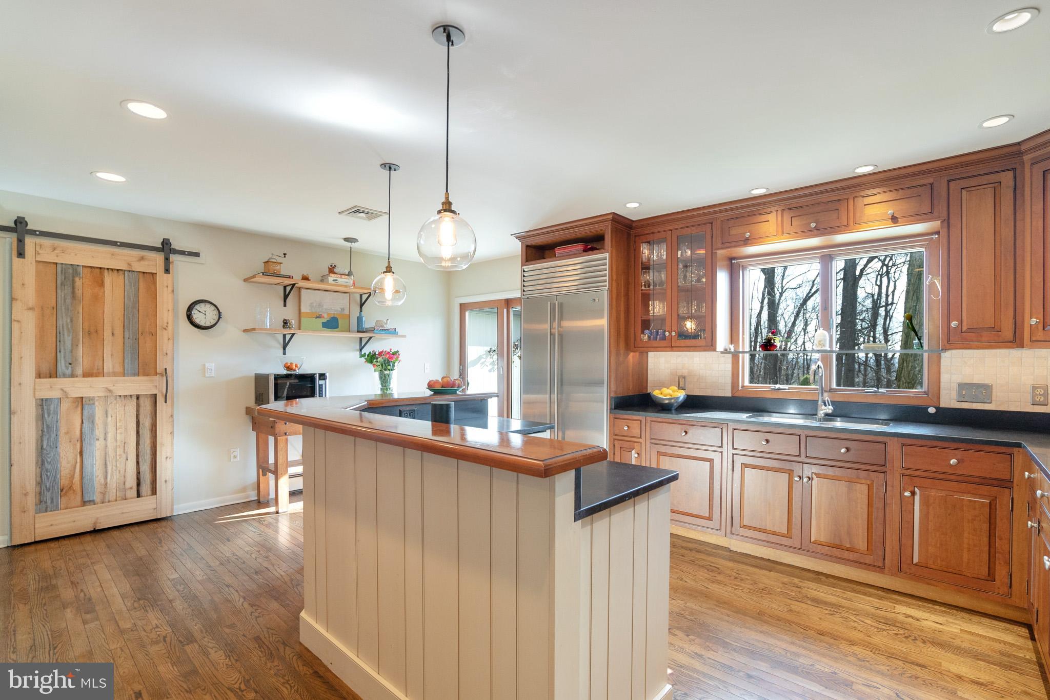 6576 Upper York Road New Hope, PA 18938 - Photo 14 of 48