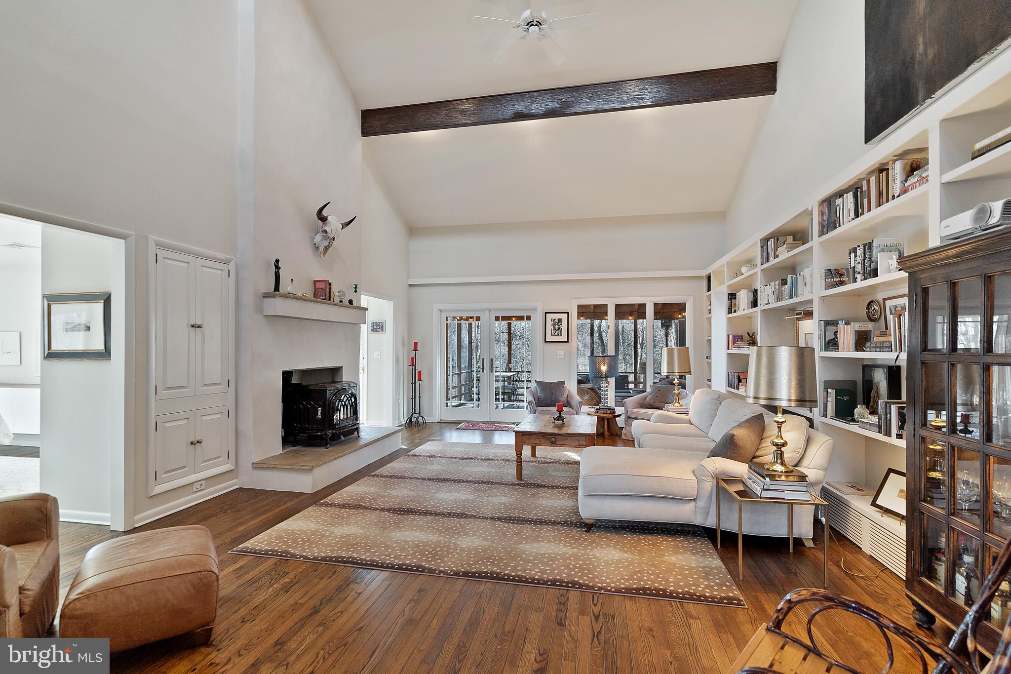 6576 Upper York Road New Hope, PA 18938 - Photo 8 of 48