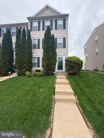 $2,000 | 270 Kentshire Drive, Lancaster, PA 17603
