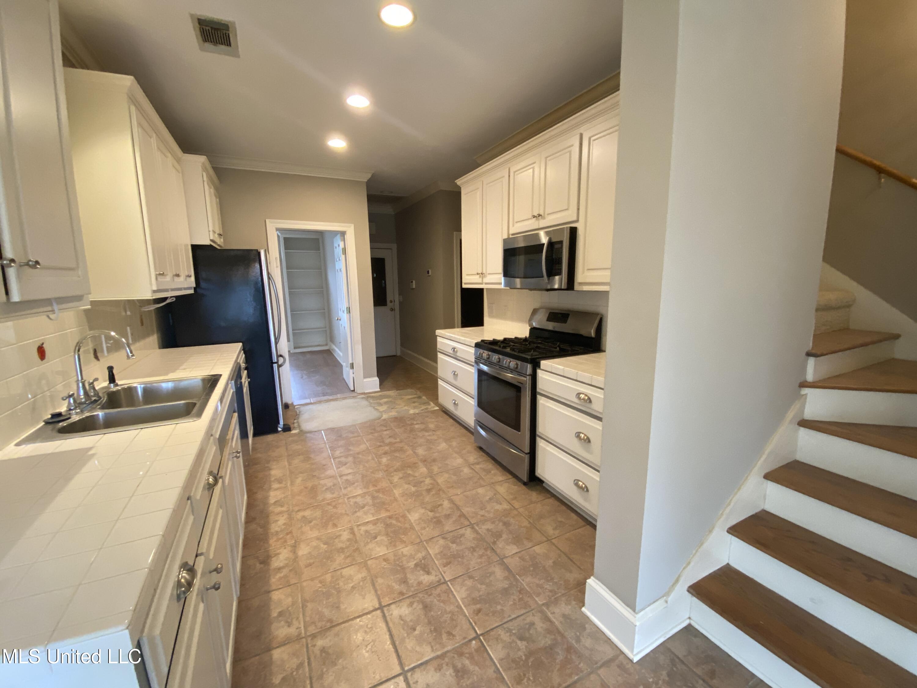311 Colony Ridge Court Ridgeland, MS 39157 - Photo 18 of 62 911E9460-34A4-414F-A12C-A817F690137C