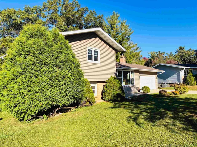 $399,900 | 206 Thompson Street, Verona, WI 53593