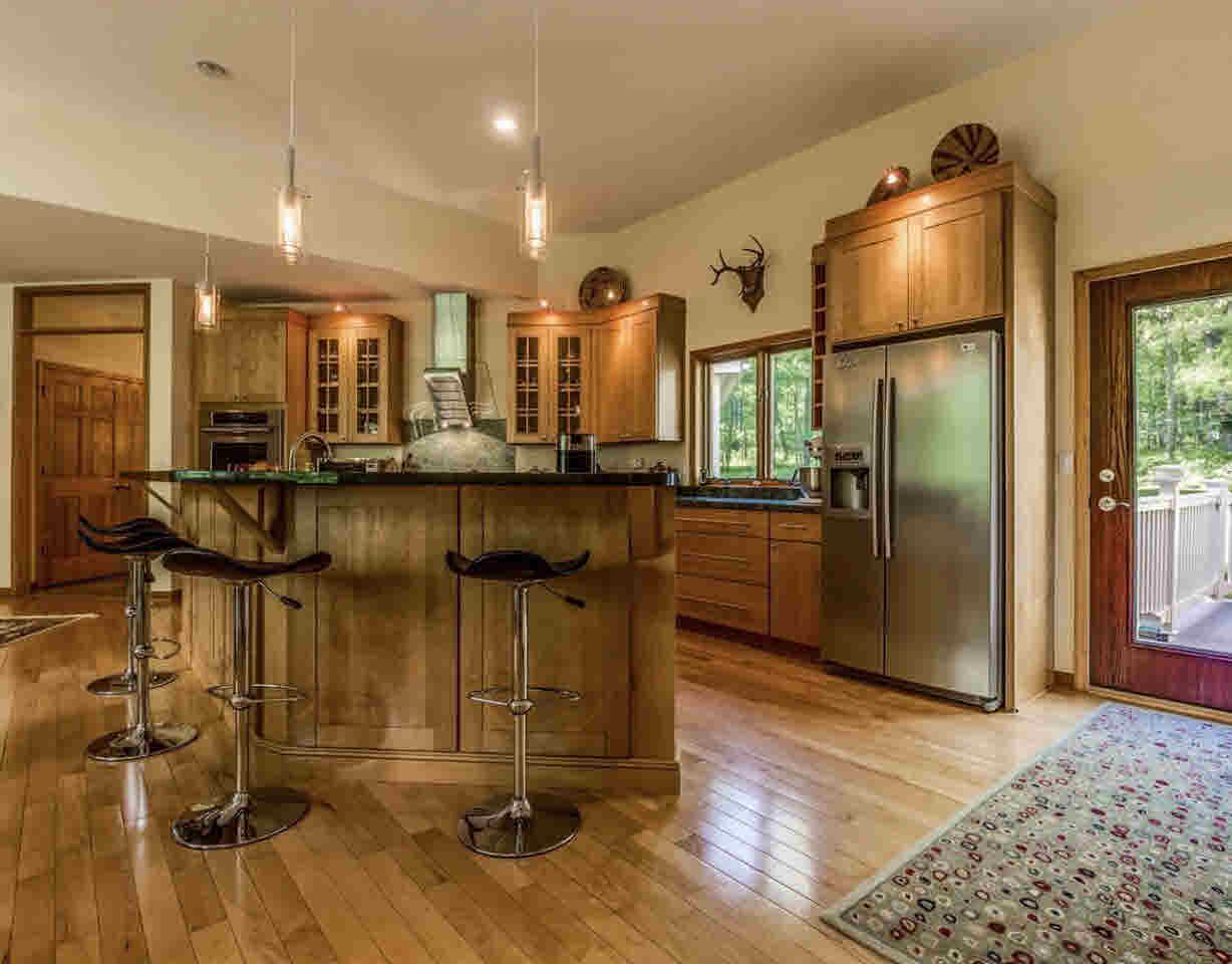 12125 Center Road Fenton, MI 48430 - Photo 14 of 56 21303056-13.JPG