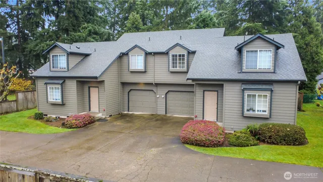 $1,050,000 | 12401-12407 111th Avenue East, Puyallup, WA 98374