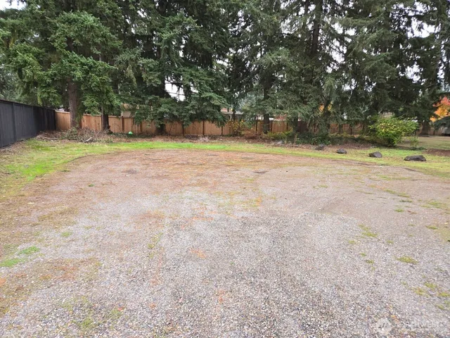 $1,050,000 | 12401-12407 111th Avenue East, Puyallup, WA 98374