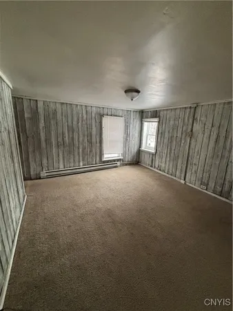 $1,000 | 245 North Rutland Street, Watertown, NY 13601