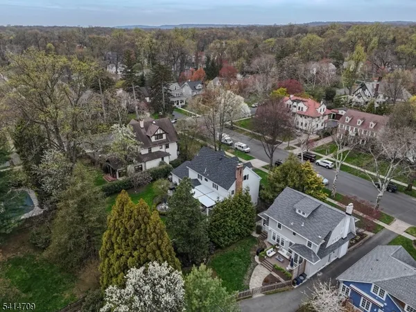 $1,499,000 | 418 Colonial Avenue, Westfield, NJ 07090