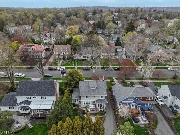 $1,499,000 | 418 Colonial Avenue, Westfield, NJ 07090