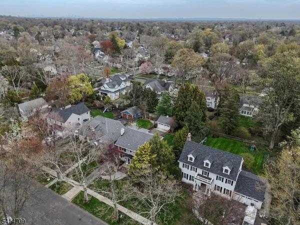 $1,499,000 | 418 Colonial Avenue, Westfield, NJ 07090