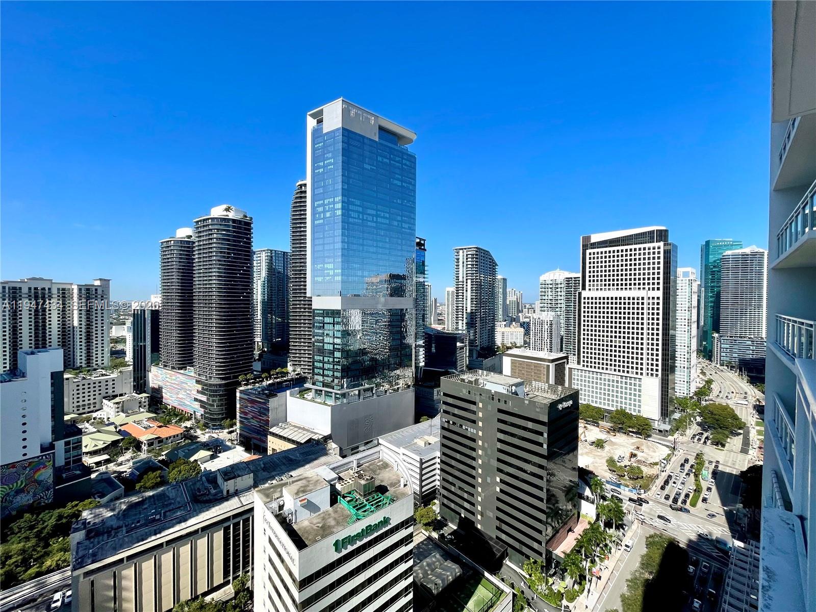 951 Brickell Avenue, Unit 3309 Miami, FL 33131 - Photo 21 of 41