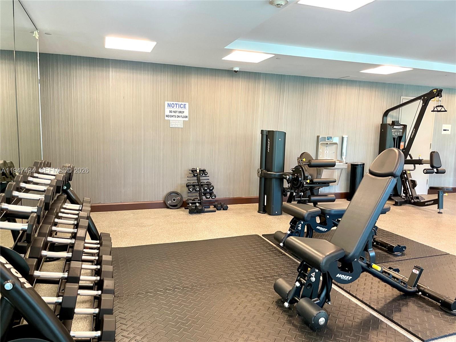 951 Brickell Avenue, Unit 3309 Miami, FL 33131 - Photo 38 of 41