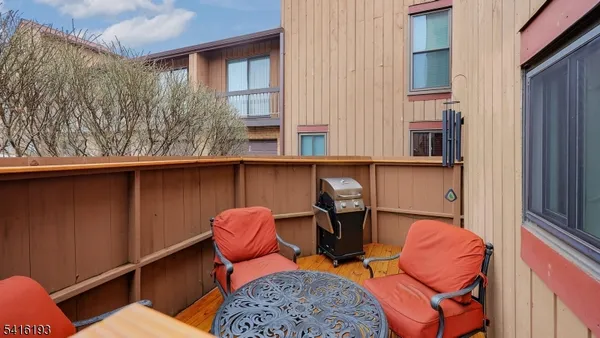 $3,200 | 118 Bluebird Drive, Unit 4A, Hillsborough, NJ 08844