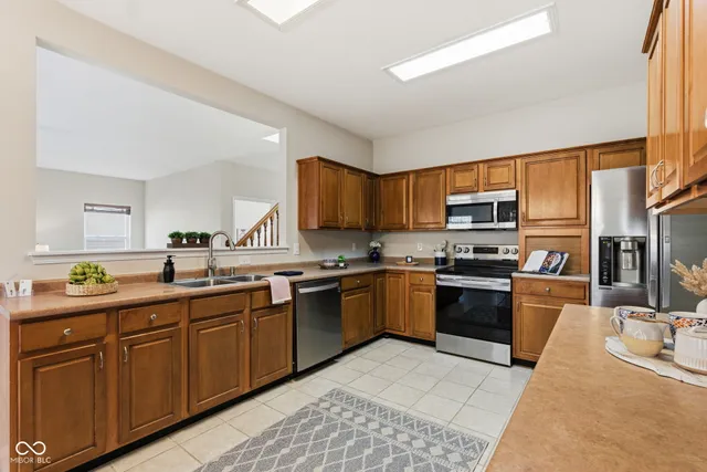 $359,900 | 10182 Orange Blossom Trail, Fishers, IN 46038