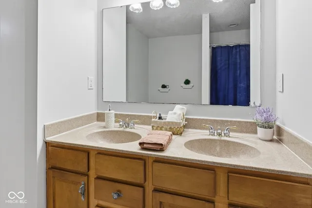 $359,900 | 10182 Orange Blossom Trail, Fishers, IN 46038