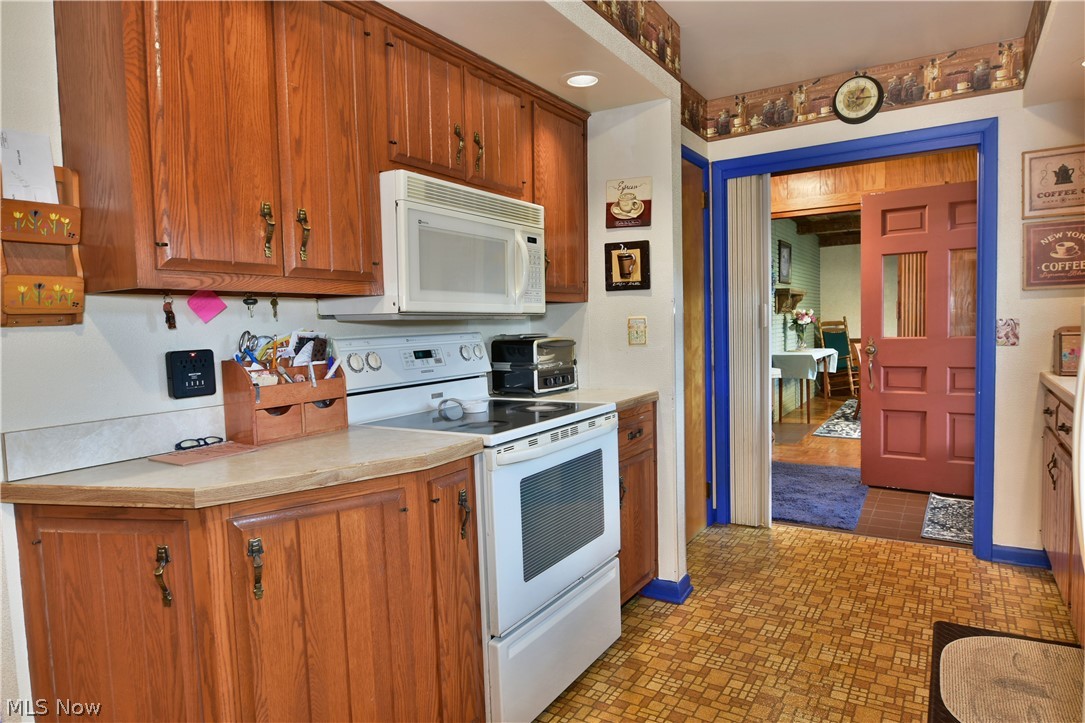 3174 Reeves Road Northeast Warren, OH 44483 - Photo 14 of 35 Gallery Image 14