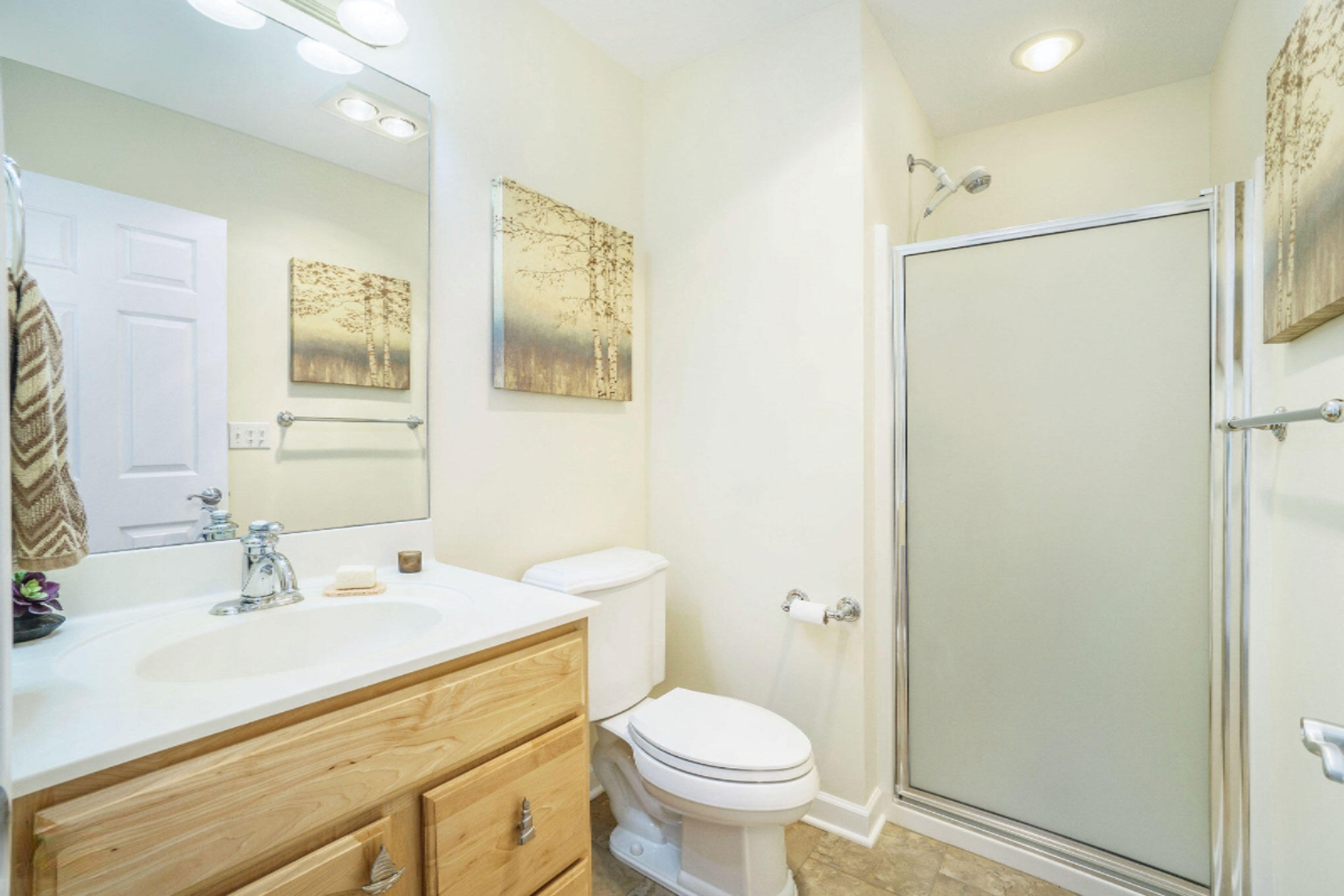 6706 Lakeshore Road Manistee, MI 49660 - Photo 11 of 30 Main-Flr Hall BA with Shower