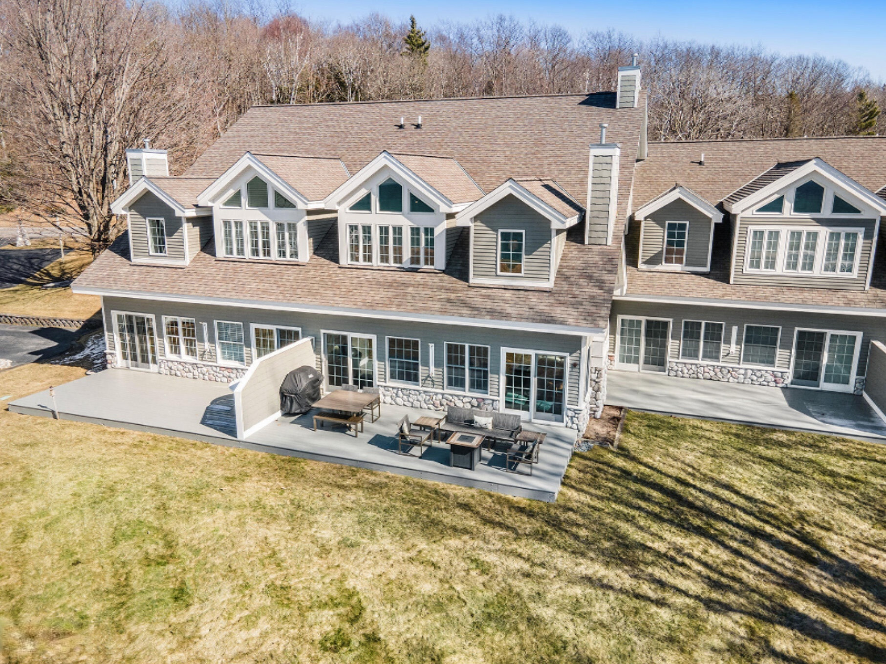 6706 Lakeshore Road Manistee, MI 49660 - Photo 26 of 30 Private!