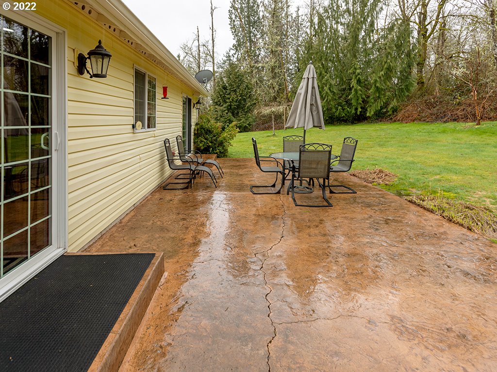 502 Walker Road Kelso, WA 98626 - Photo 25 of 32 Gallery Image 25