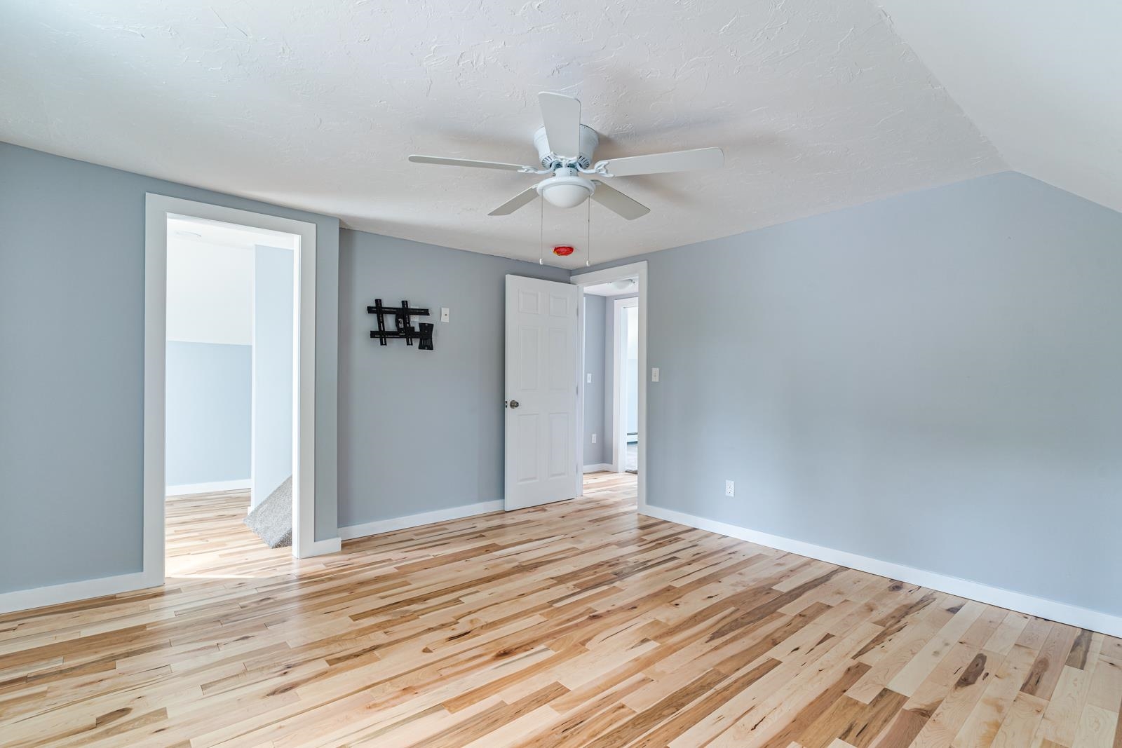 19 Farrington Street Rochester, NH 03867 - Photo 20 of 24