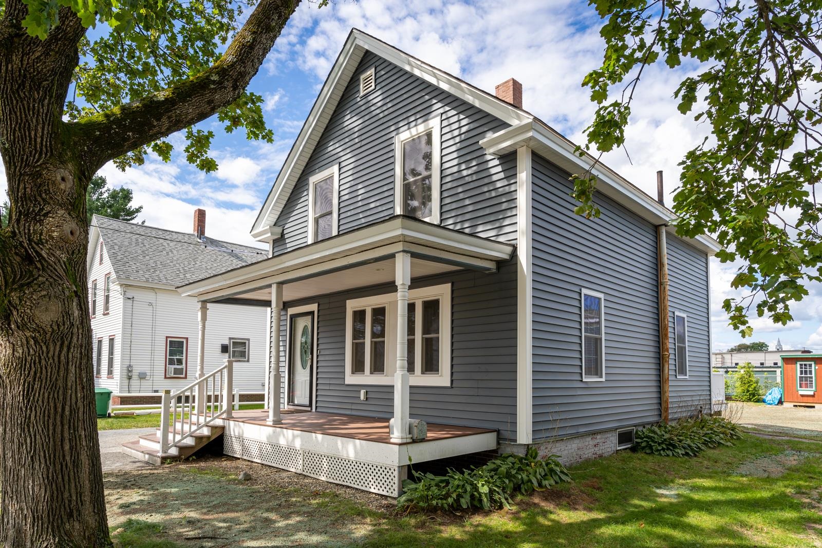 19 Farrington Street Rochester, NH 03867 - Photo 3 of 24