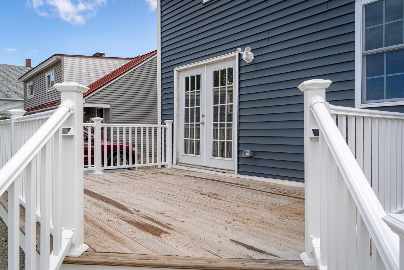 19 Farrington Street Rochester, NH 03867 - Photo 4 of 24