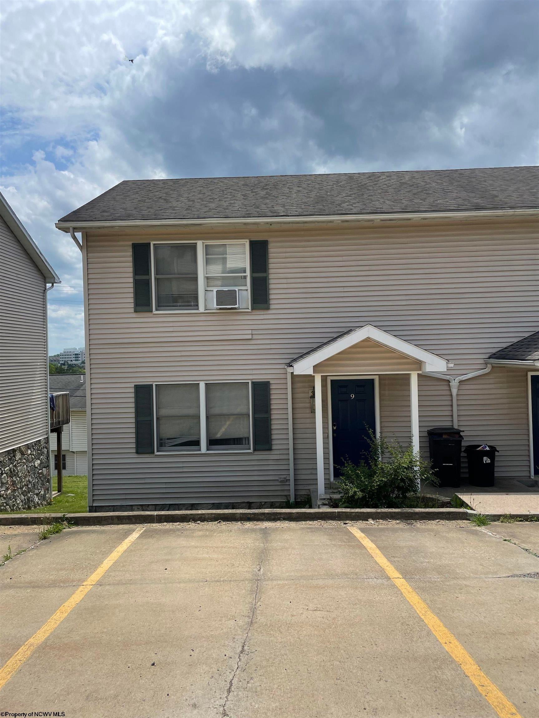 9 Riddle Court Morgantown, WV 26505 - Photo 1 of 1 Gallery Image 1
