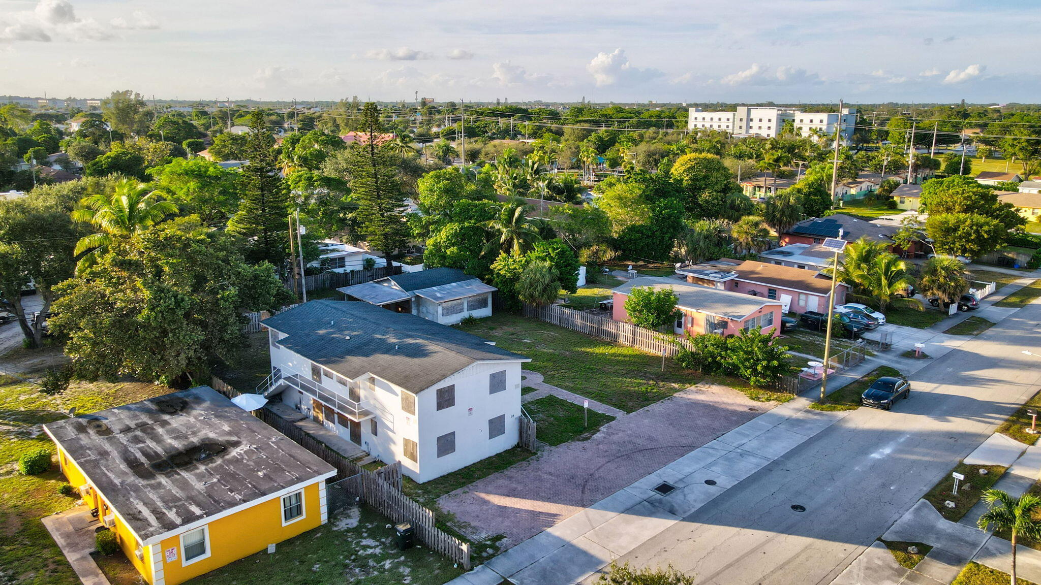 124-122 Southwest 8th Avenue Delray Beach, FL 33444 - Photo 13 of 23 13-web-or-mls-DJI_0146_47_48_49_50