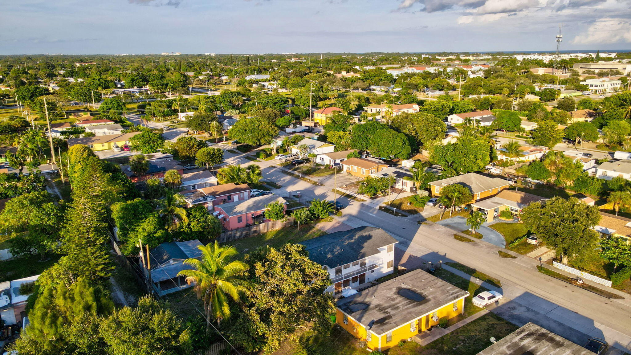 124-122 Southwest 8th Avenue Delray Beach, FL 33444 - Photo 15 of 23 15-web-or-mls-DJI_0156_57_58_59_60