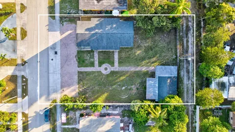 $1,599,000 | 124-122 Southwest 8th Avenue, Delray Beach, FL 33444