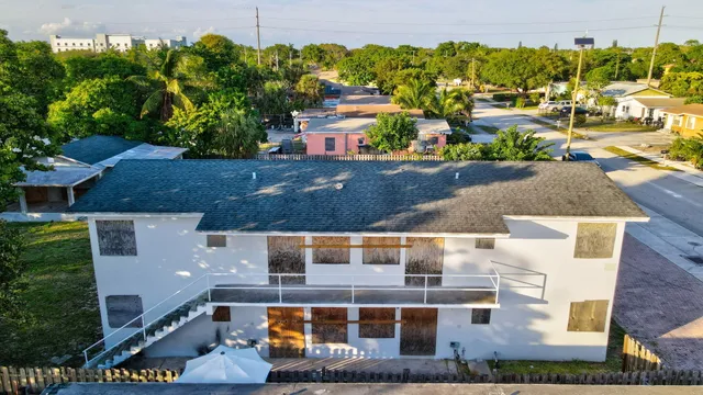 $1,599,000 | 124-122 Southwest 8th Avenue, Delray Beach, FL 33444