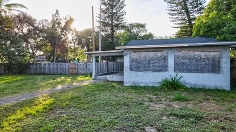 $1,599,000 | 124-122 Southwest 8th Avenue, Delray Beach, FL 33444