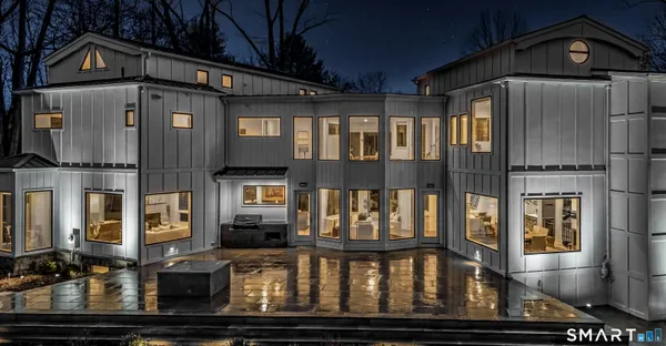 $3,988,000 | 475 Fence Row Drive, Fairfield, CT 06824