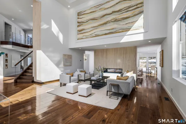 $3,988,000 | 475 Fence Row Drive, Fairfield, CT 06824