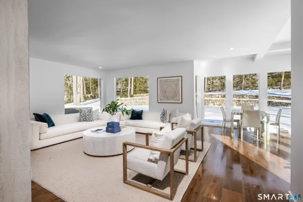 $3,988,000 | 475 Fence Row Drive, Fairfield, CT 06824