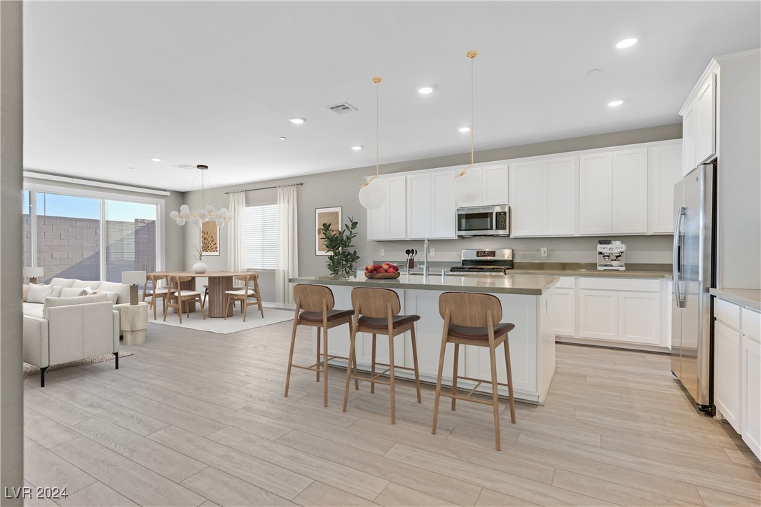 271 Rusty Ridge Lane Henderson, NV 89015 - Photo 9 of 52 Virtually Staged