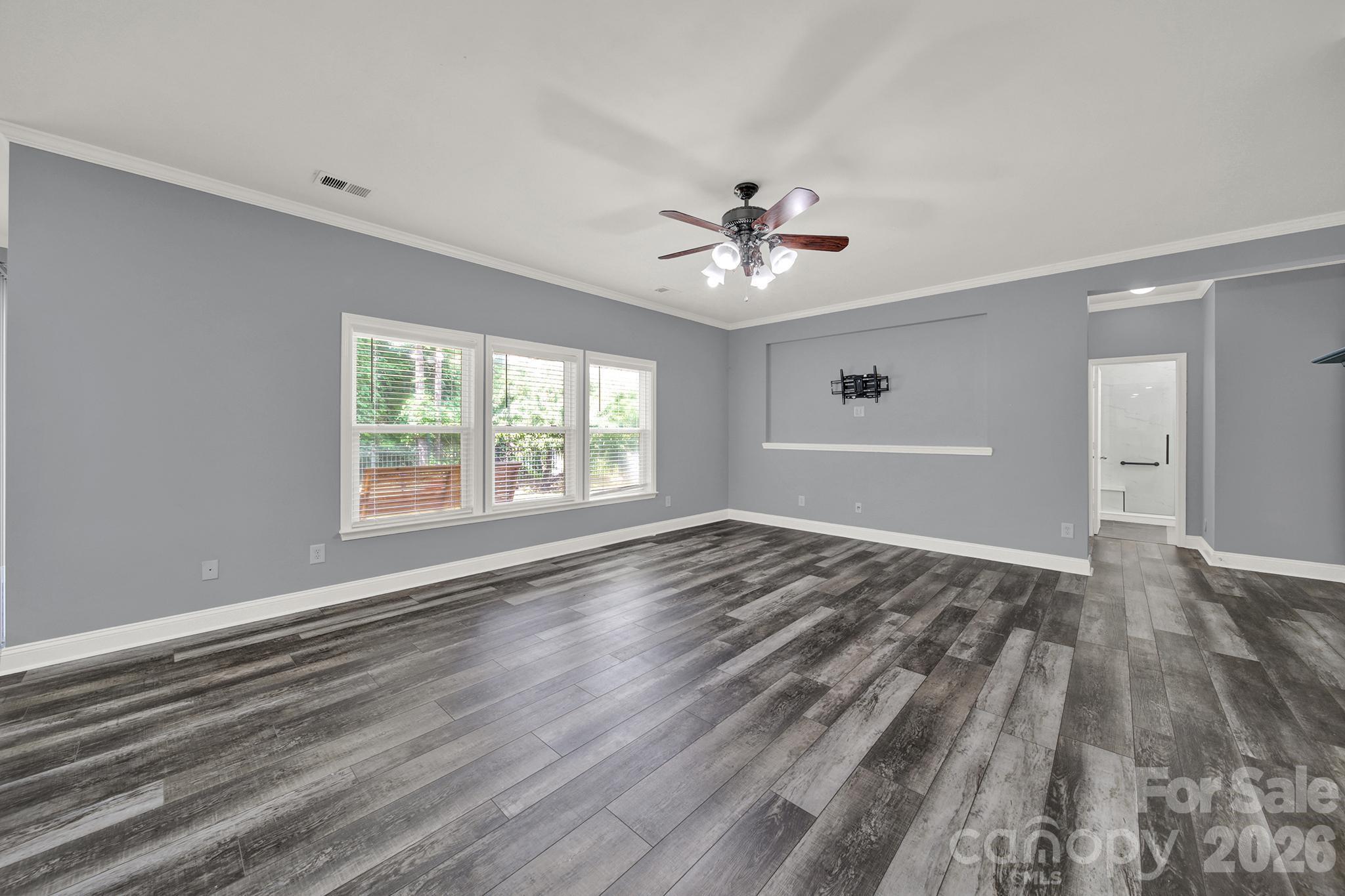 325 Mt Side Way Fort Mill, SC 29715 - Photo 8 of 47