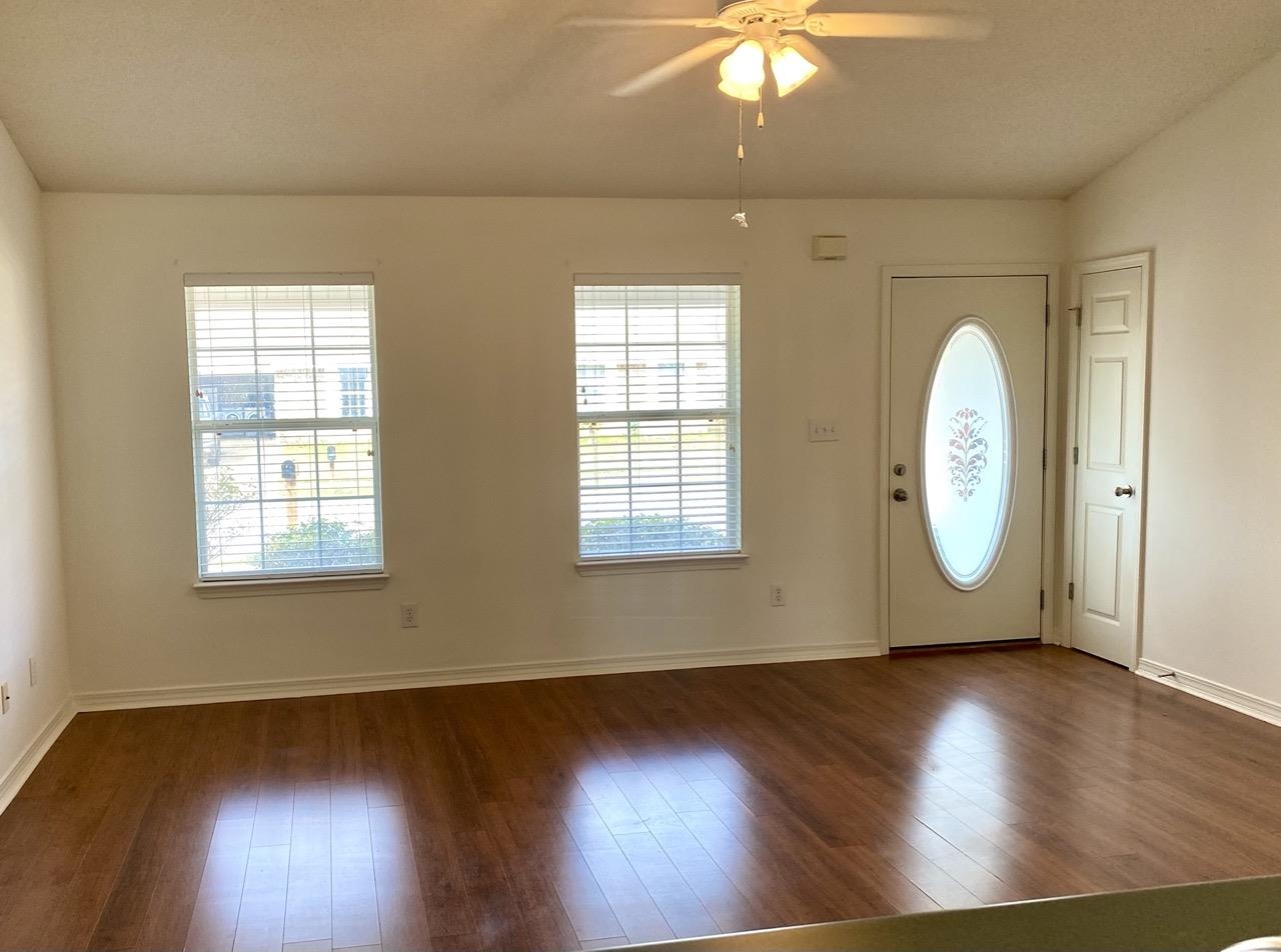 16420 Absalom Street Foley, AL 36535 - Photo 2 of 18 Living Room
