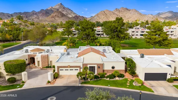 $1,895,000 | 2737 East Arizona Biltmore Circle, Unit 2, Phoenix, AZ 85016