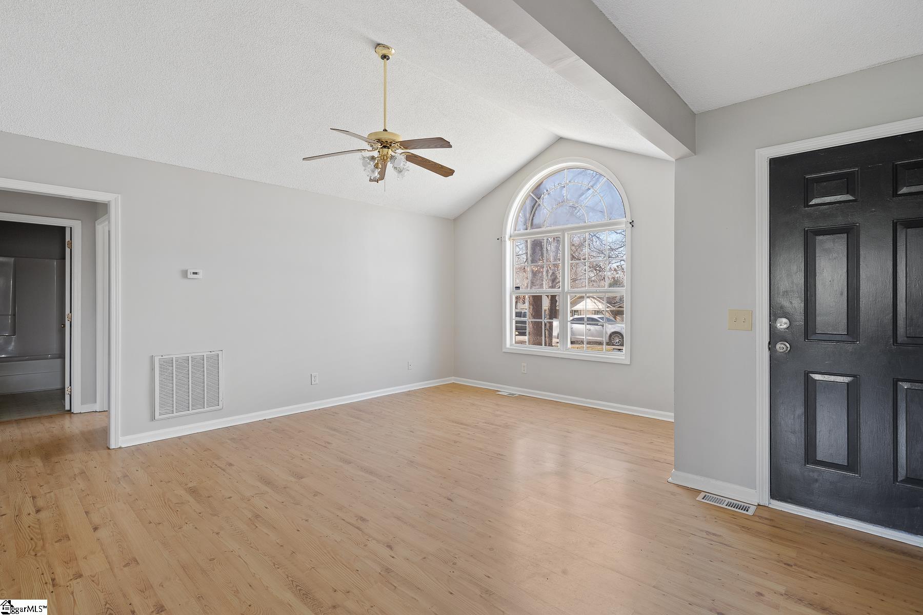 7 Bee Tree Court Piedmont, SC 29673 - Photo 5 of 28 Gallery Image 5