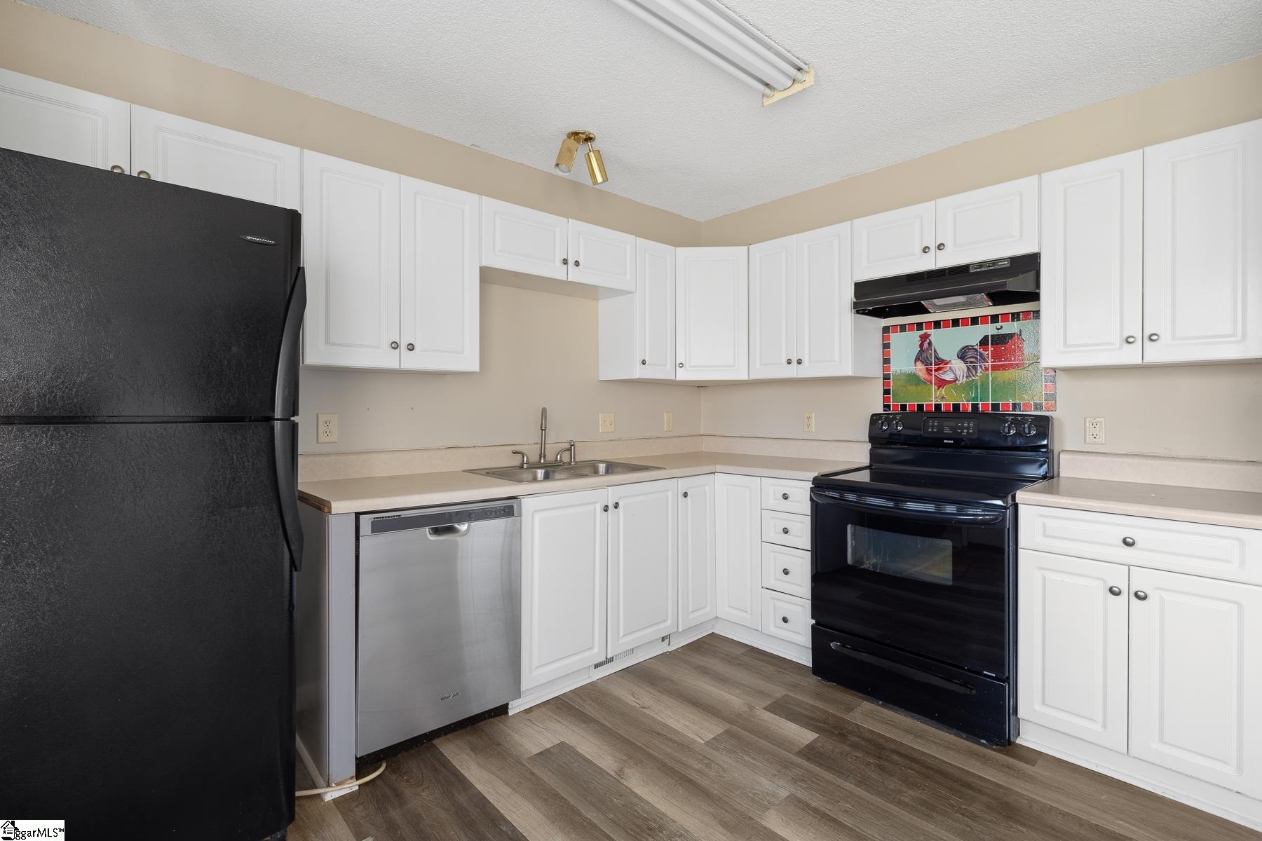 7 Bee Tree Court Piedmont, SC 29673 - Photo 9 of 28 Gallery Image 9