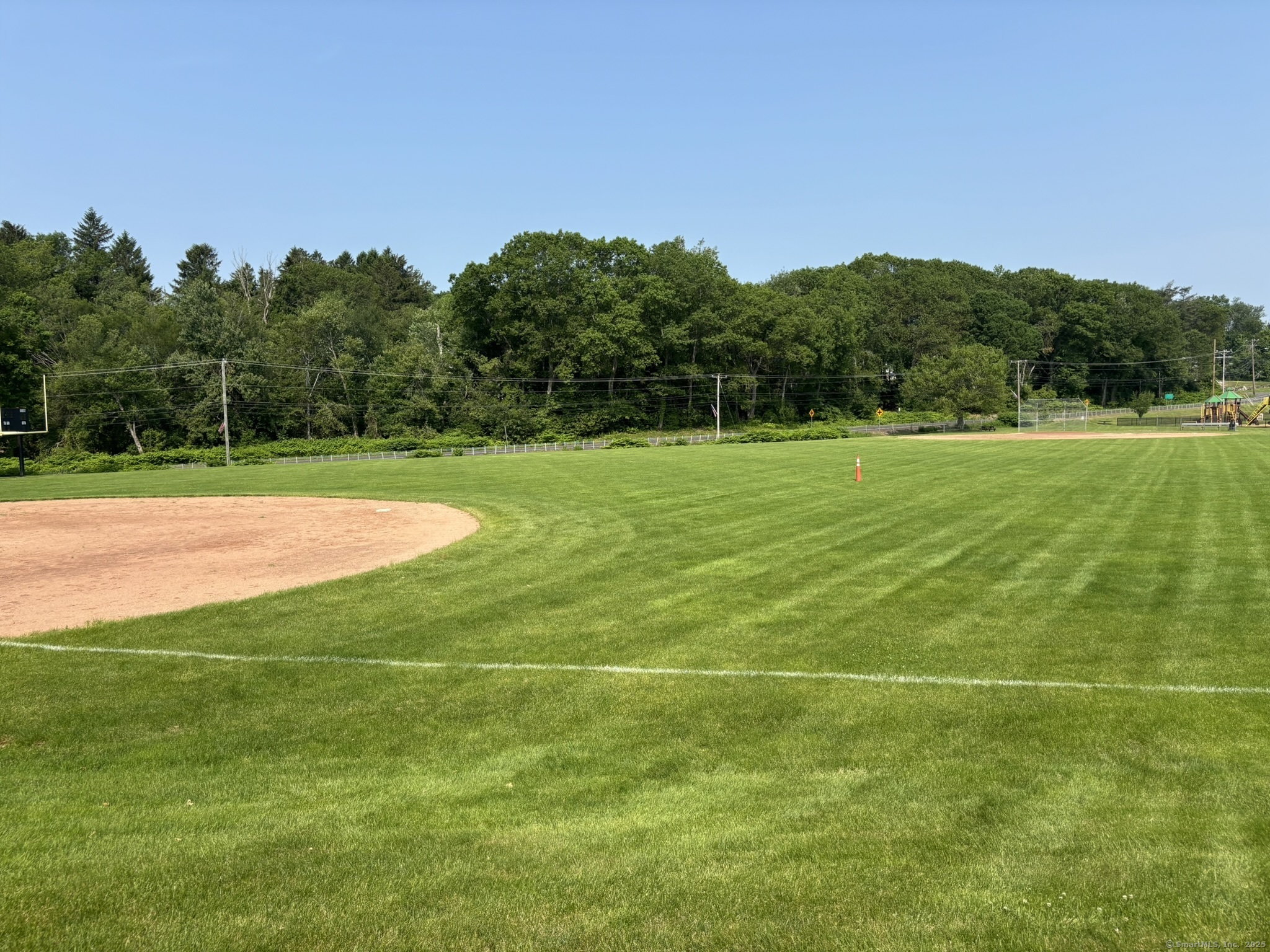 44 Cheshire Road Prospect, CT 06712 - Photo 37 of 39 a view of a basketball court