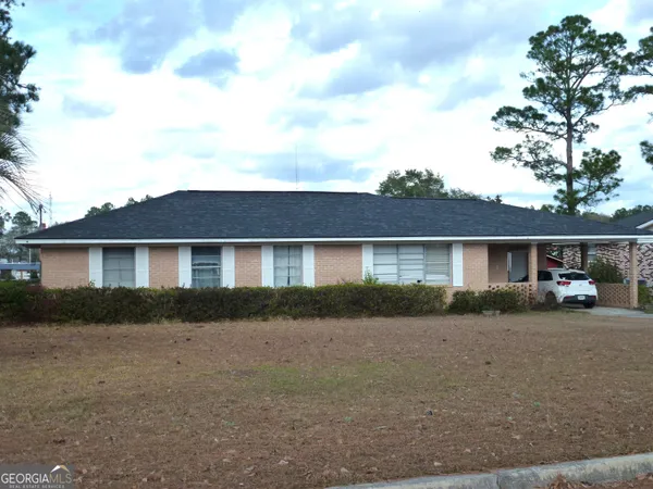 $198,000 | 406 Mary Lee Street, Claxton, GA 30417
