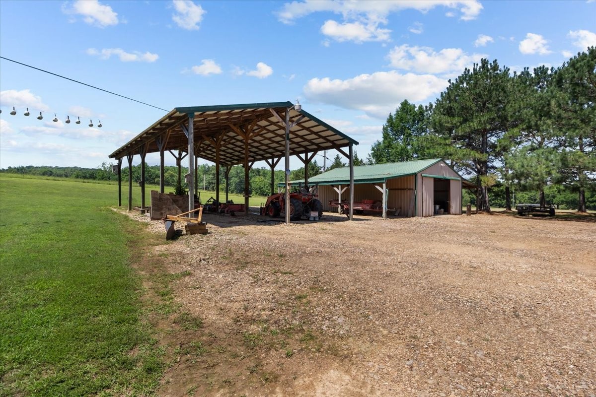 476 Gwin Cemetery Road Waverly, TN 37185 - Photo 59 of 75