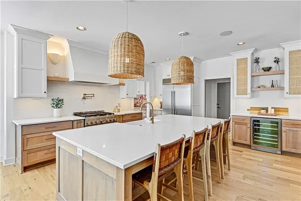 $1,250,000 | 17029 King Street, Overland Park, KS 66221
